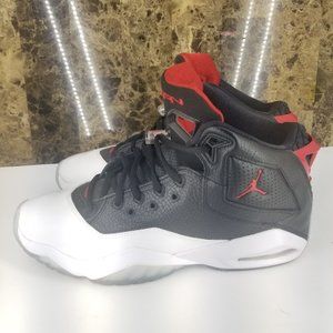 Men’s Nike Air Jordan BLoyal Basketball Sneakers S